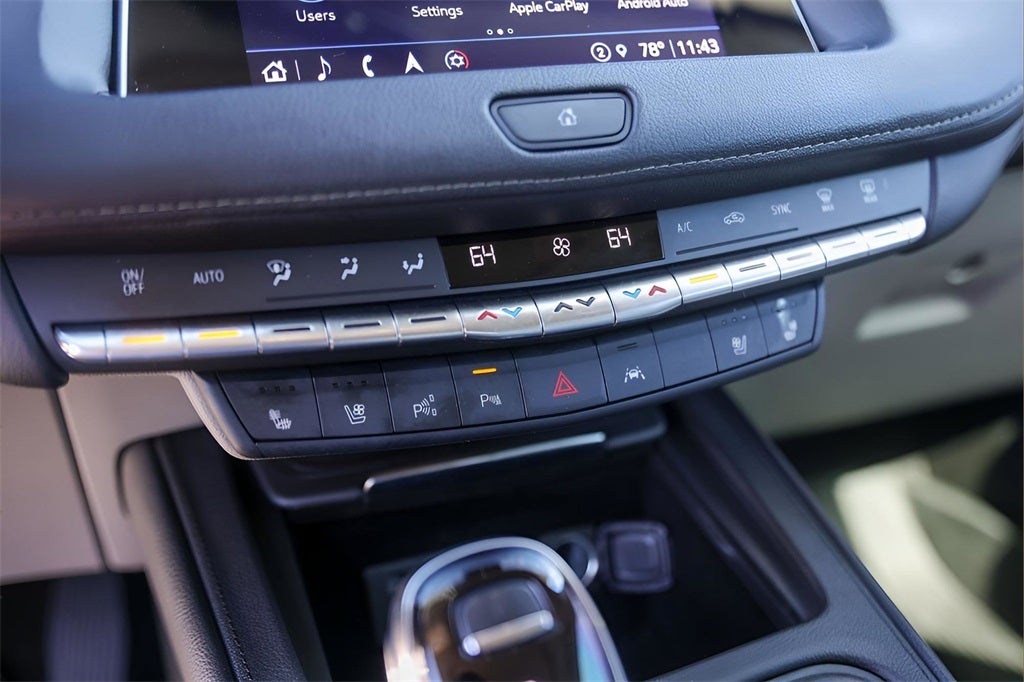 2022 Cadillac XT4 Premium Luxury