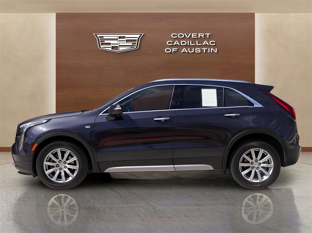 2022 Cadillac XT4 Premium Luxury