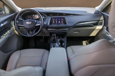 2022 Cadillac XT4 Premium Luxury