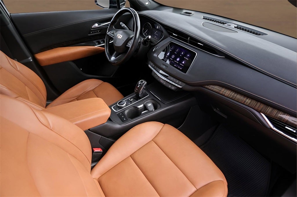 2019 Cadillac XT4 Premium Luxury