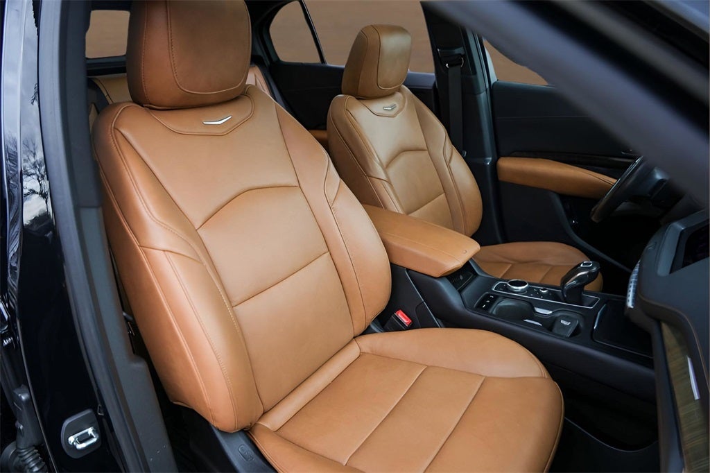 2019 Cadillac XT4 Premium Luxury