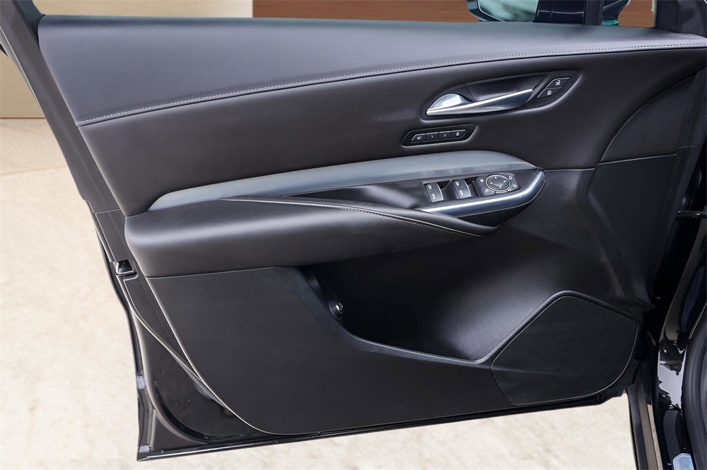 2021 Cadillac XT4 Premium Luxury