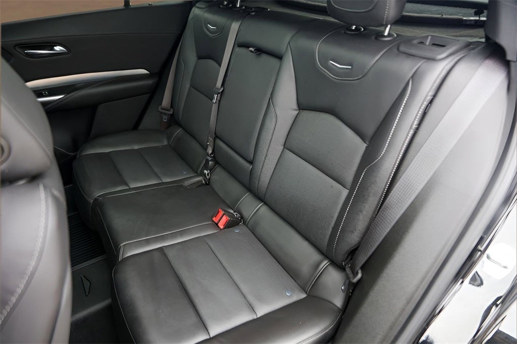 2021 Cadillac XT4 Premium Luxury