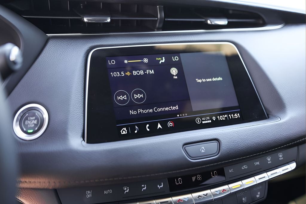 2022 Cadillac XT4 Premium Luxury