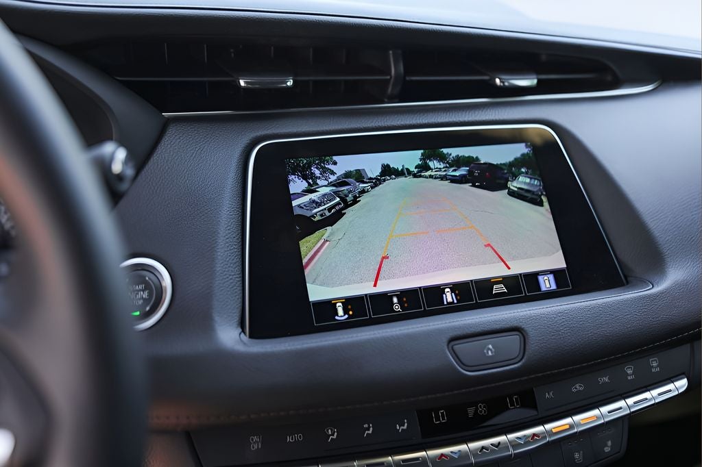 2022 Cadillac XT4 Premium Luxury