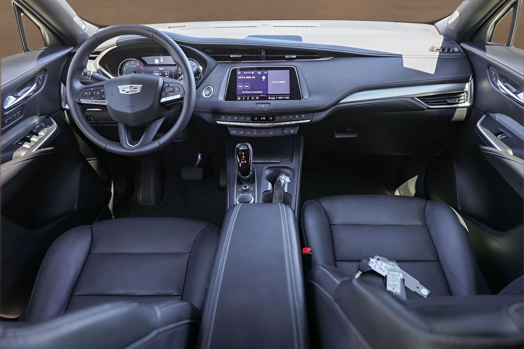 2022 Cadillac XT4 Premium Luxury