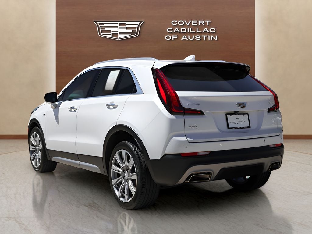 2022 Cadillac XT4 Premium Luxury