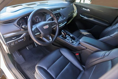 2022 Cadillac XT4 Sport