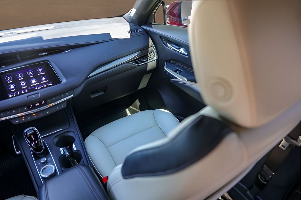 2022 Cadillac XT4 Sport