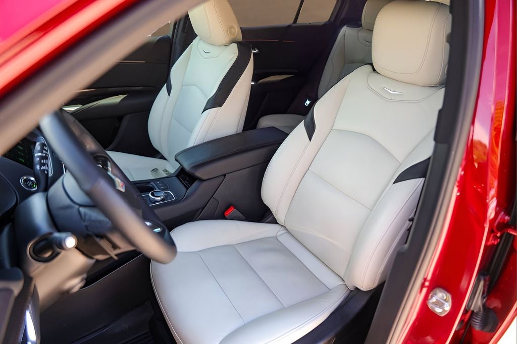 2022 Cadillac XT4 Sport