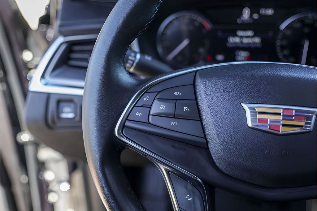 2022 Cadillac XT5 Luxury