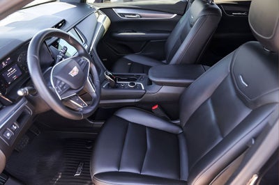 2022 Cadillac XT5 Luxury