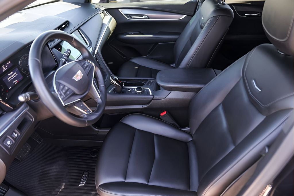 2022 Cadillac XT5 Luxury