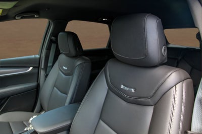 2025 Cadillac XT5 Luxury