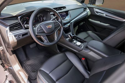 2024 Cadillac XT5 Luxury