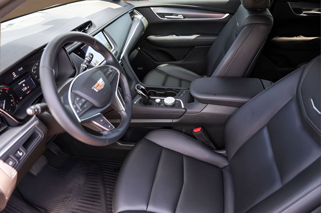2024 Cadillac XT5 Luxury