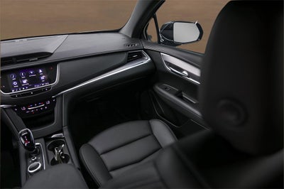 2021 Cadillac XT5 Luxury