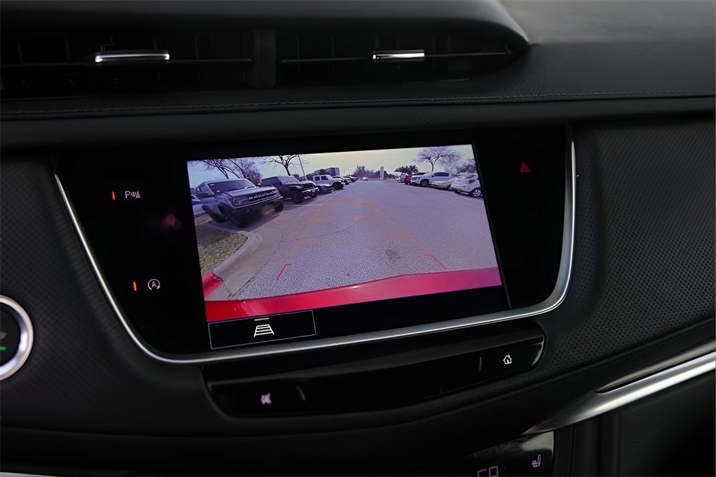 2024 Cadillac XT5 Luxury