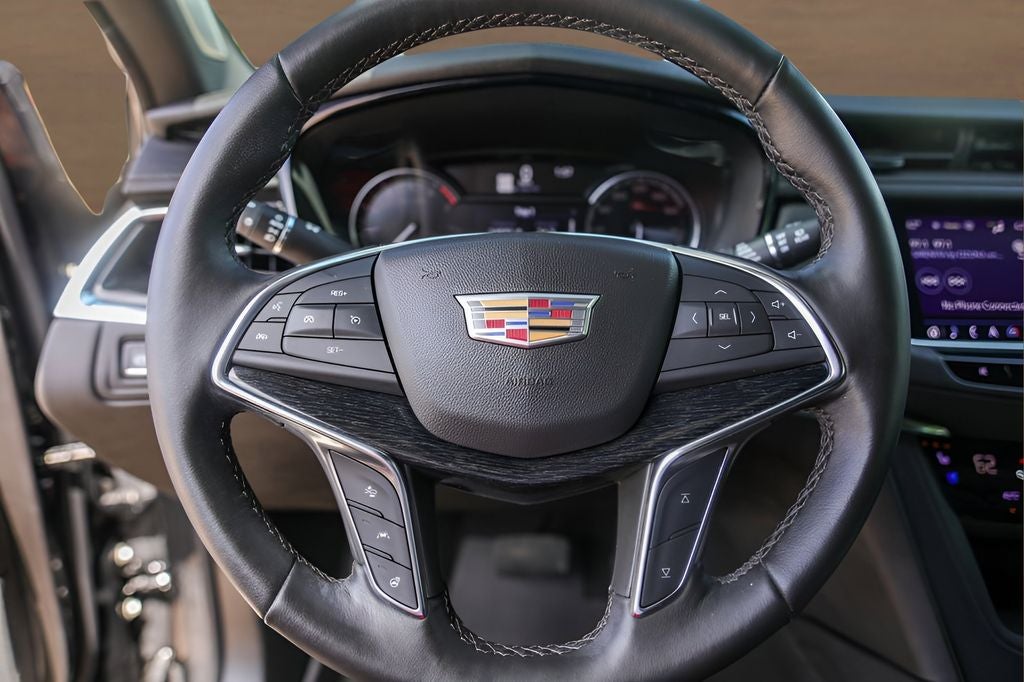 2022 Cadillac XT5 Premium Luxury