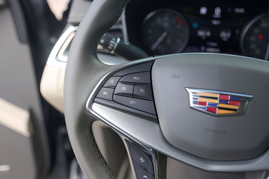 2020 Cadillac XT5 Premium Luxury