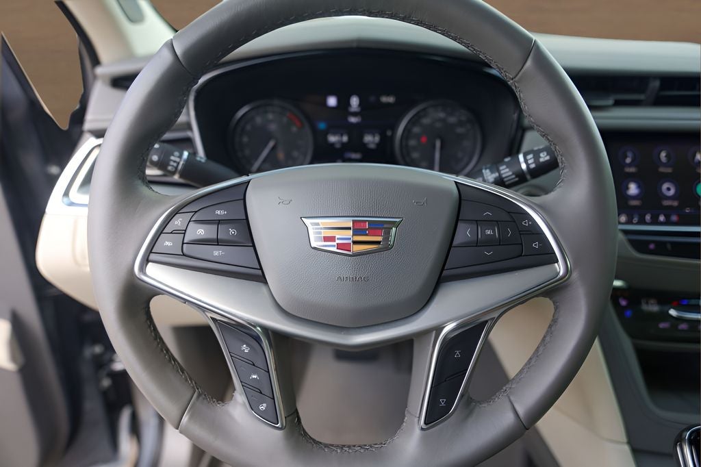 2020 Cadillac XT5 Premium Luxury