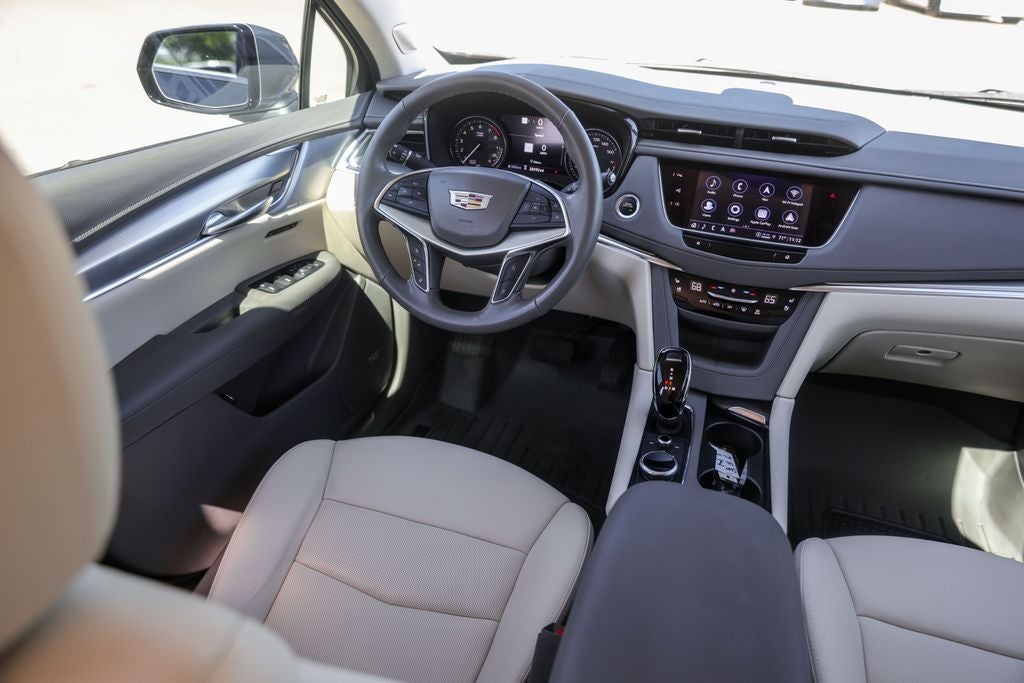 2023 Cadillac XT5 Premium Luxury