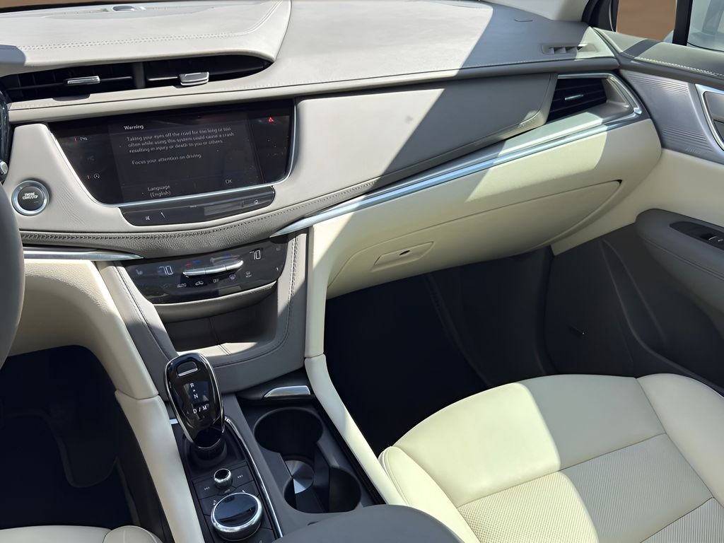 2024 Cadillac XT5 Premium Luxury