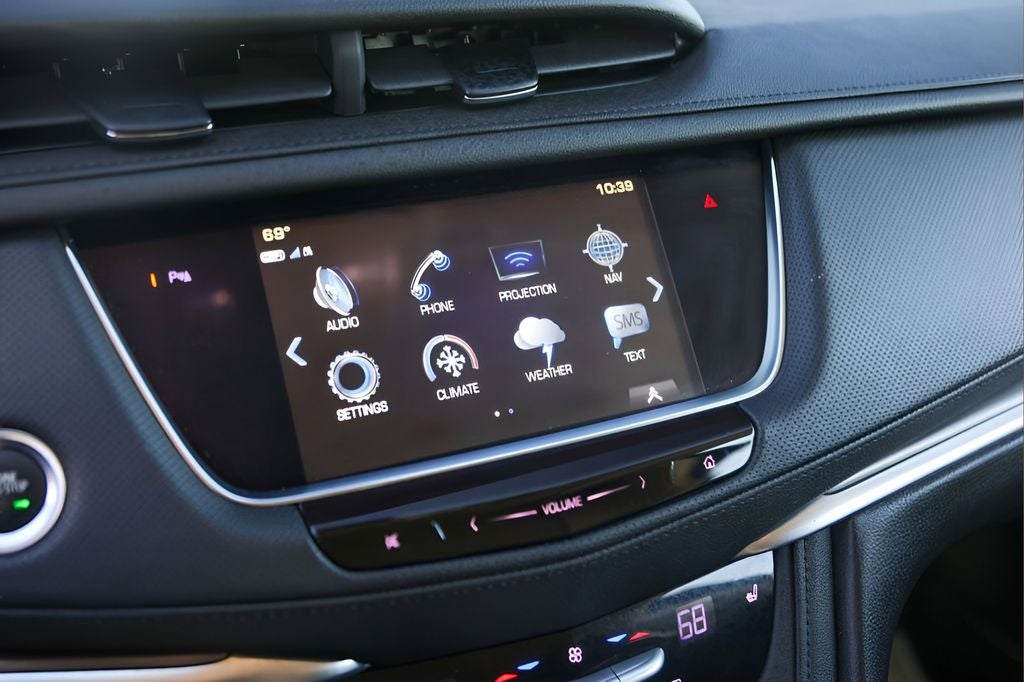 2018 Cadillac XT5 Luxury