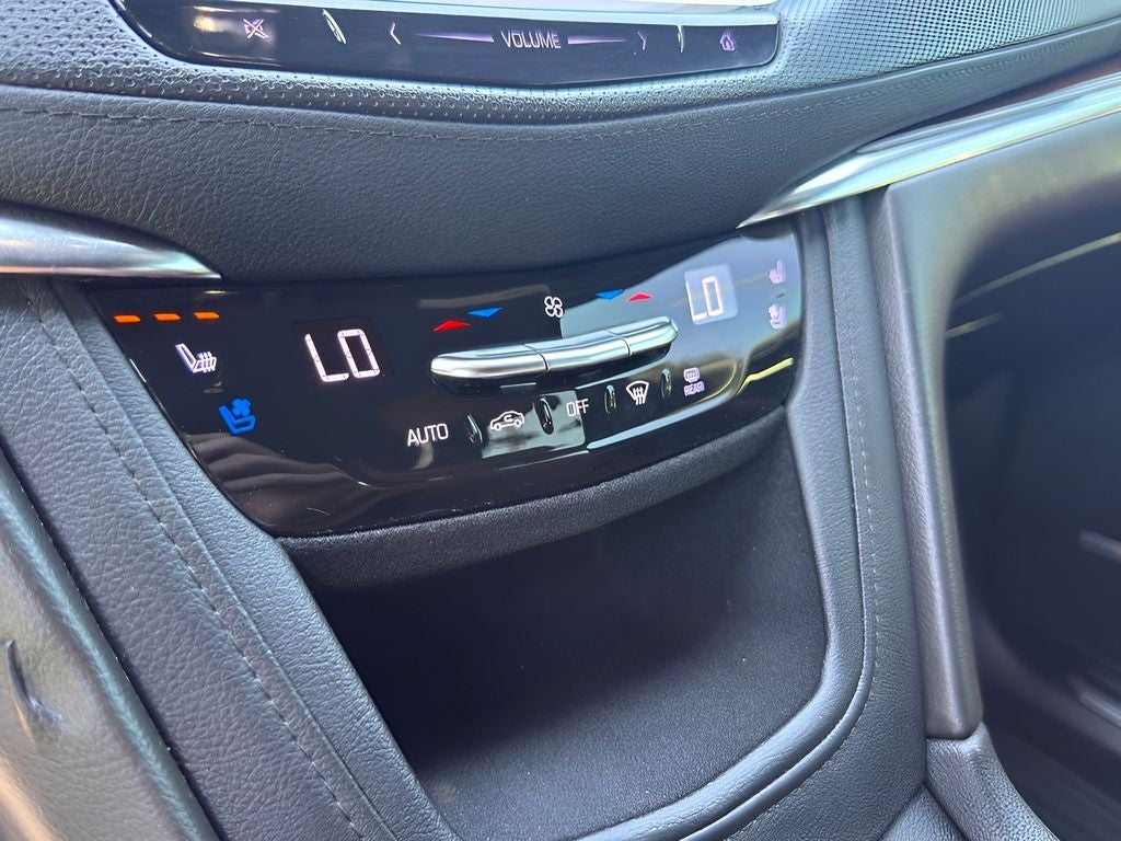 2019 Cadillac XT5 Premium Luxury