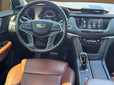 2019 Cadillac XT5 Premium Luxury