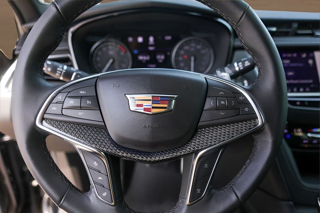 2024 Cadillac XT5 Sport
