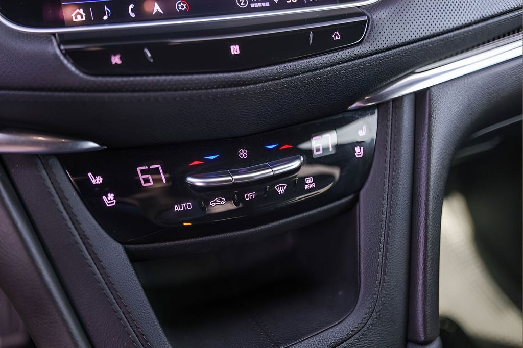 2021 Cadillac XT5 Sport