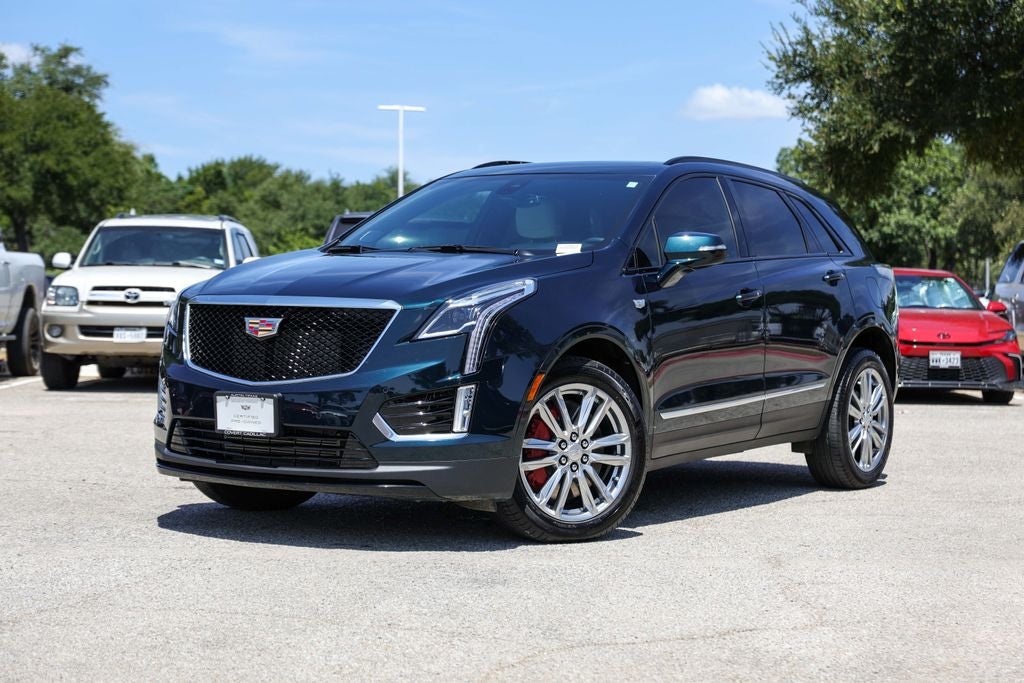 2025 Cadillac XT5 Sport