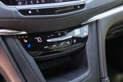 2025 Cadillac XT5 Sport