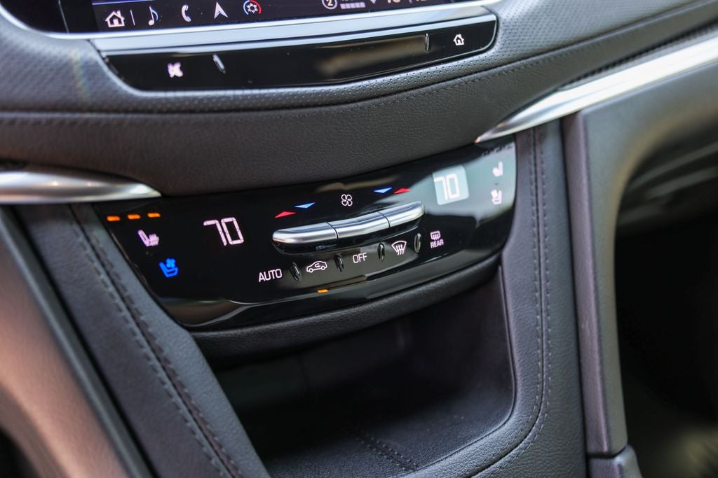 2025 Cadillac XT5 Sport