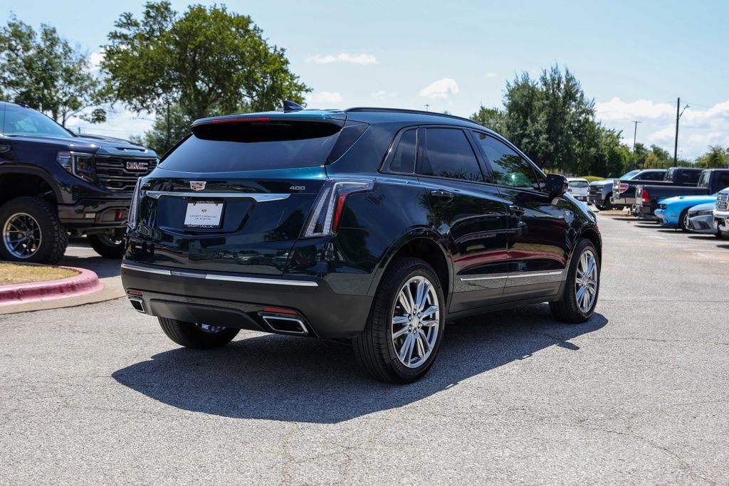 2025 Cadillac XT5 Sport