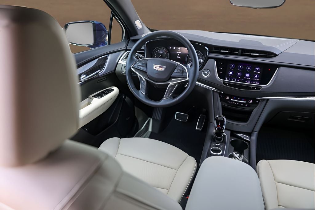 2025 Cadillac XT5 Sport
