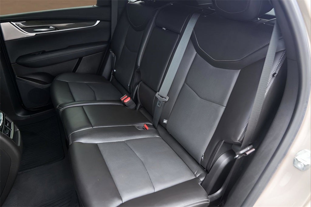 2022 Cadillac XT5 Sport