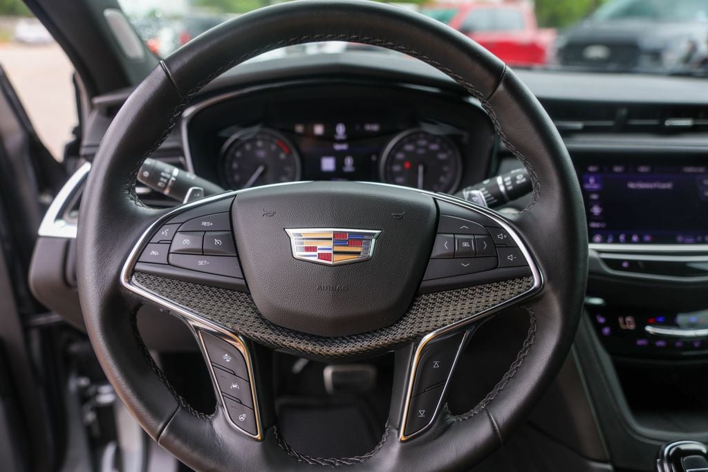 2023 Cadillac XT5 Sport