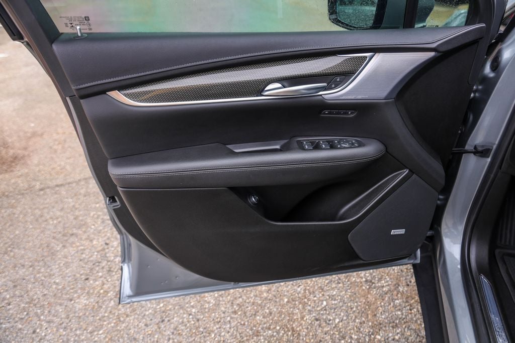 2023 Cadillac XT5 Sport