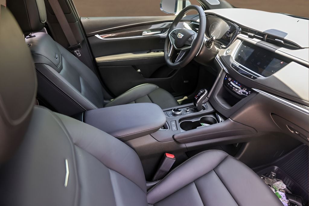 2026 Cadillac XT5 Sport