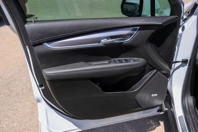 2025 Cadillac XT6 Luxury