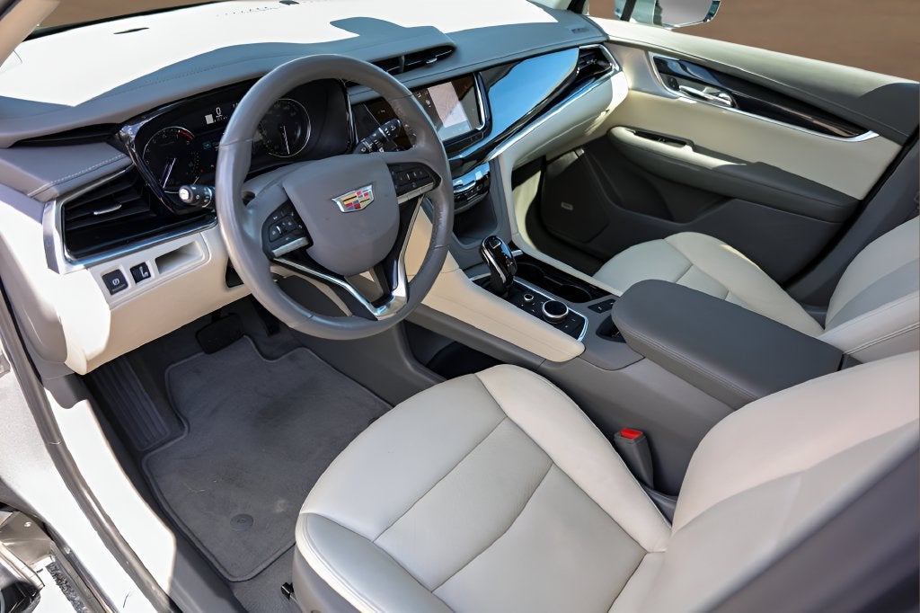 2025 Cadillac XT6 Premium Luxury