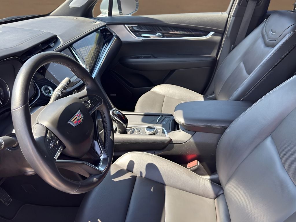 2025 Cadillac XT6 Premium Luxury