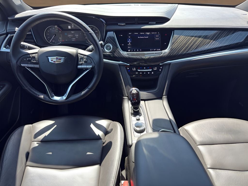 2025 Cadillac XT6 Premium Luxury