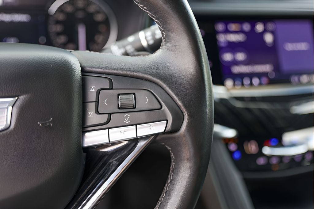 2025 Cadillac XT6 Premium Luxury