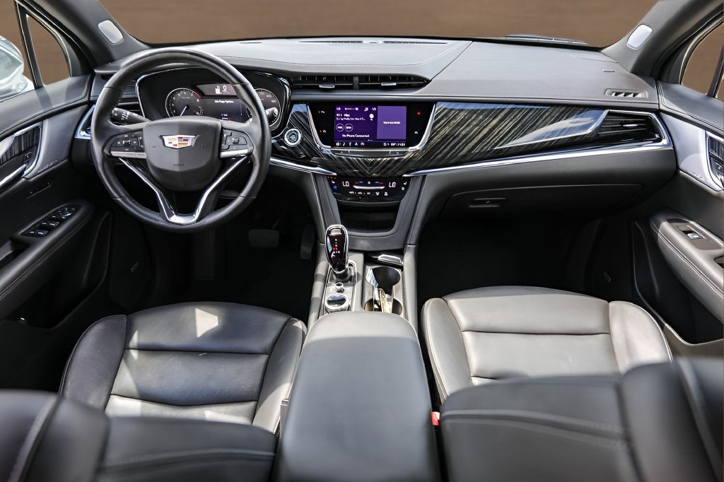 2025 Cadillac XT6 Premium Luxury