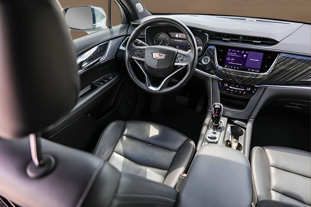 2025 Cadillac XT6 Premium Luxury