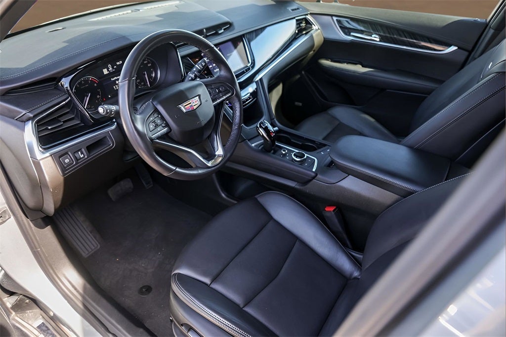 2025 Cadillac XT6 Premium Luxury