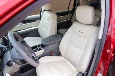 2022 Cadillac XT6 Premium Luxury
